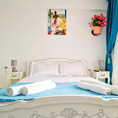 Frontalview - Dolcevita Studio - Beach Mamaia アパート ナボダリ